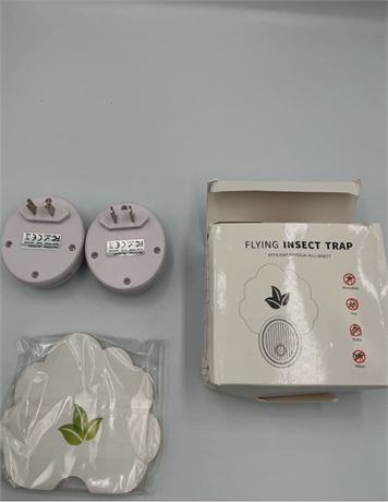 flying insect trap plug in