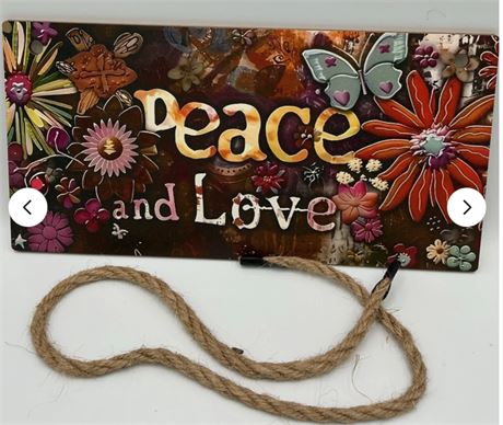 2 pcs Peace And Love Hanging Sign C75290