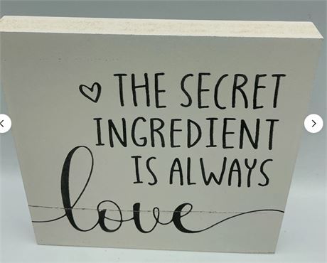 2 PCs Love Quote Plaque MB857688