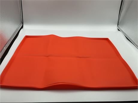 Orange waterproof mat