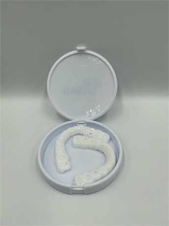 Snapon Smile Falls Tooth Cover